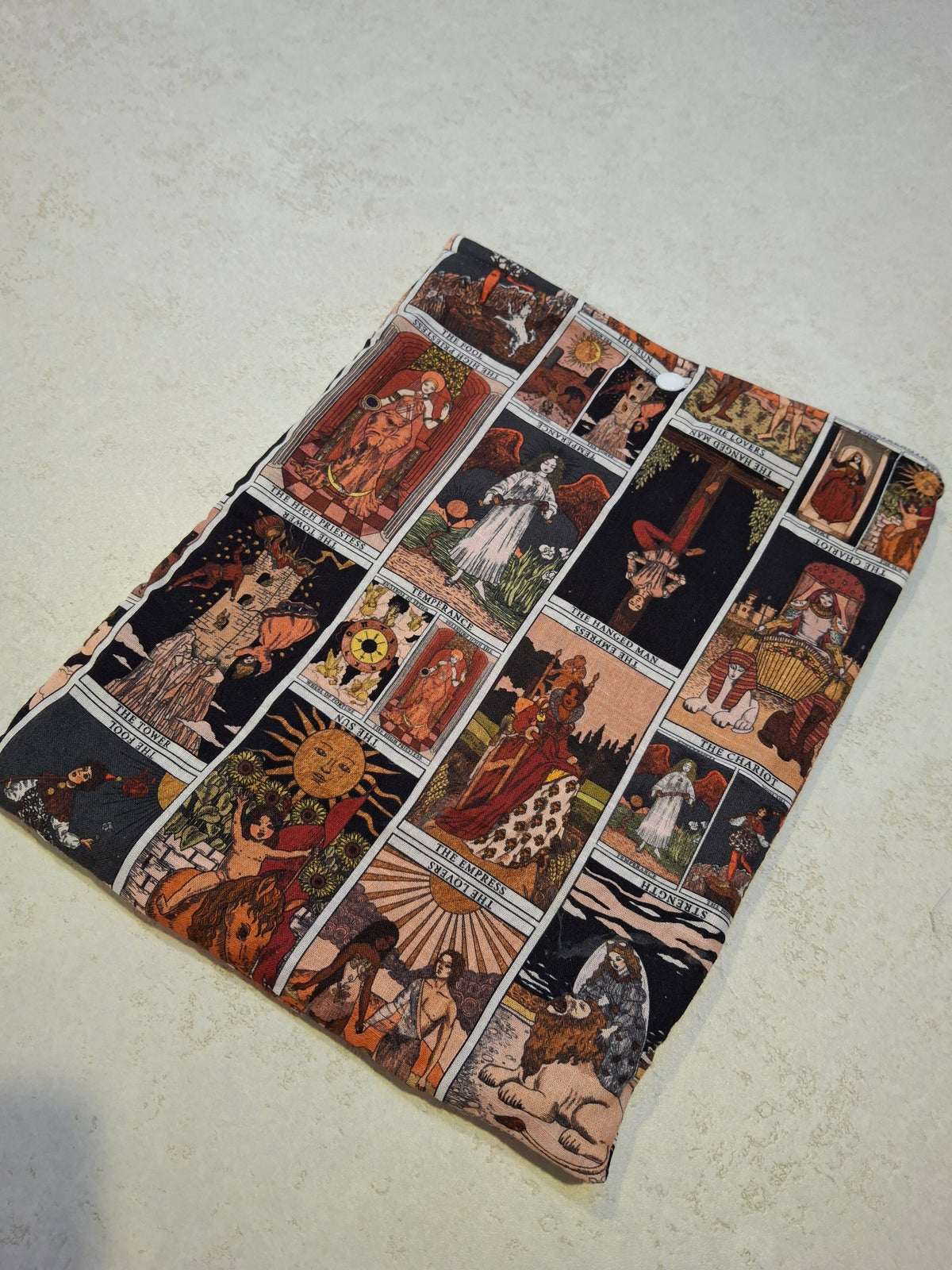 Tarot cards book sleeve