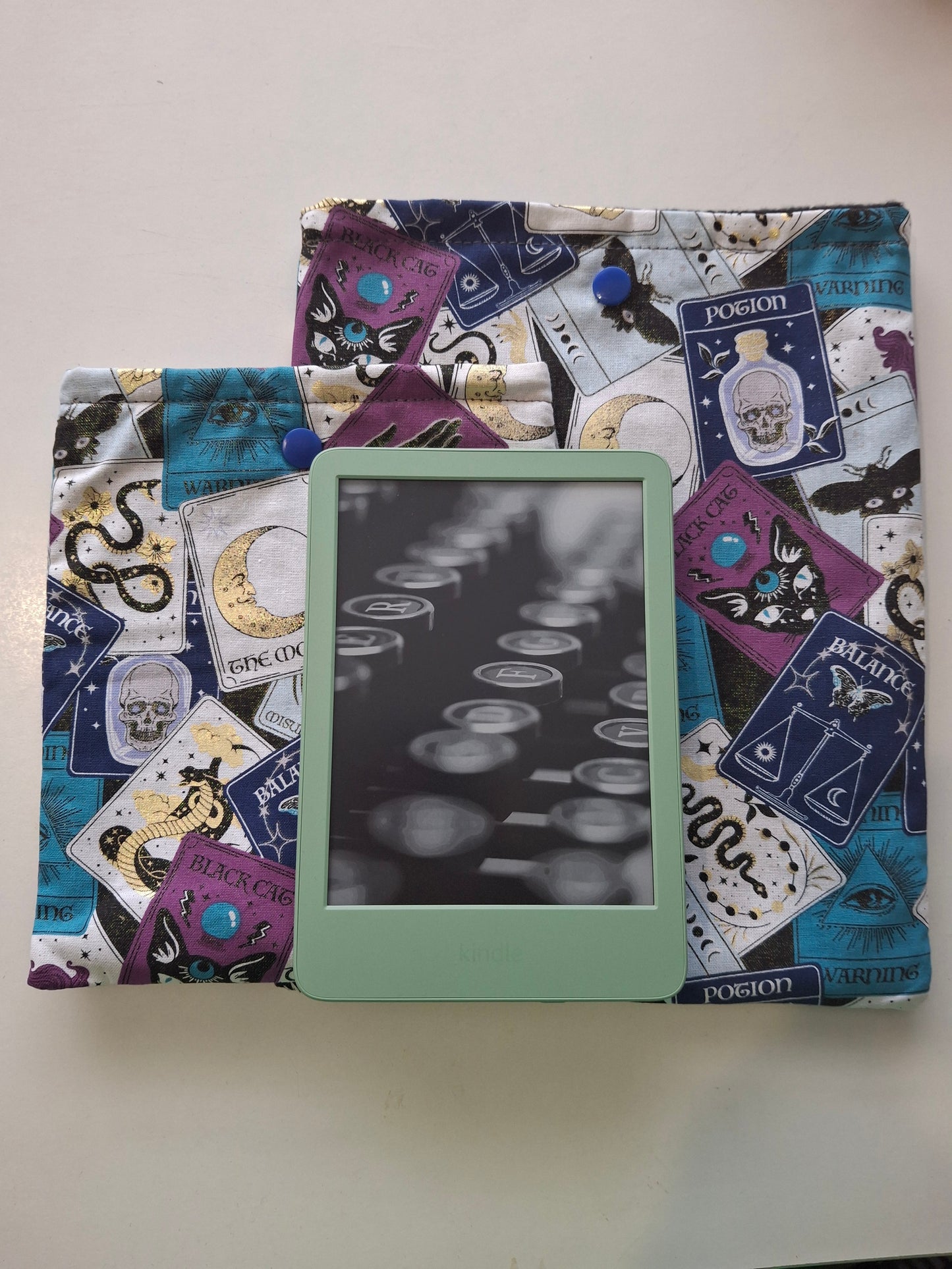 Tarot card E-Reader/Book sleeve