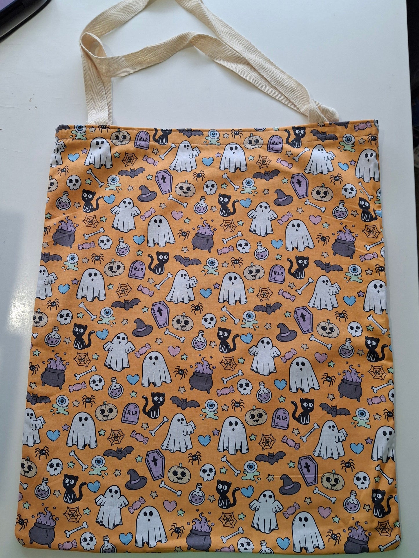 Spooky cute tote bag