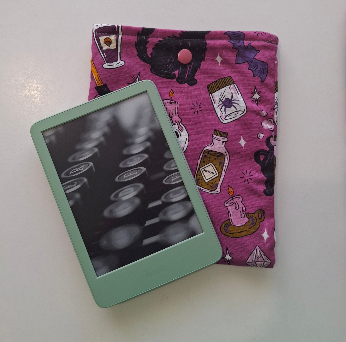 Cute purple spooky themed E-Reader/Book sleeve