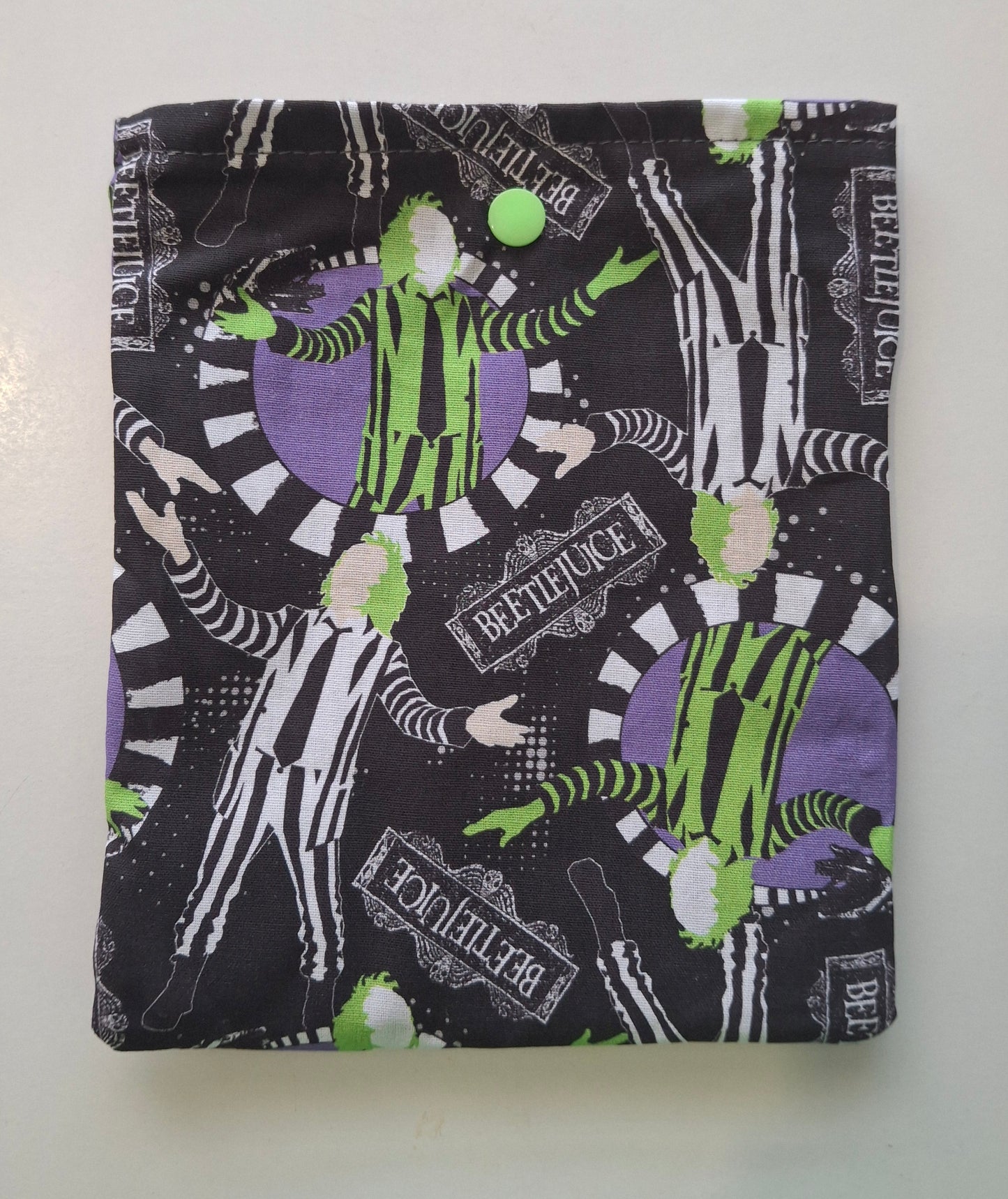 Beetle juice E-Reader/Book sleeve